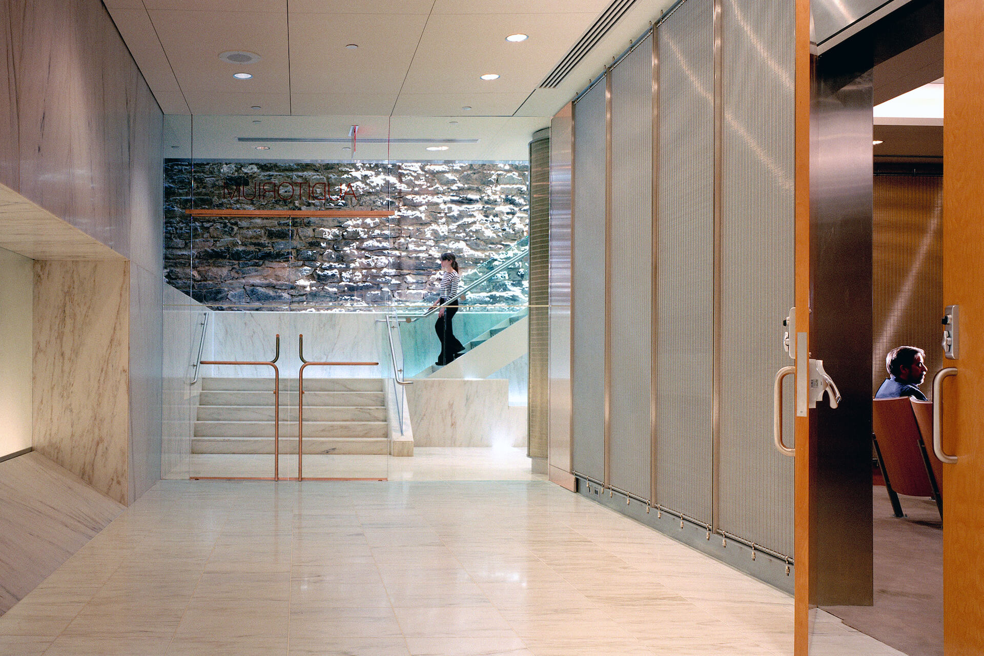 NYPLSouthCourt3